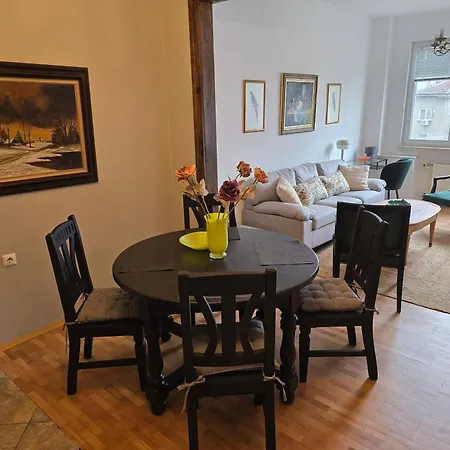Apartment Cozy Vitosha Street Center Sofia